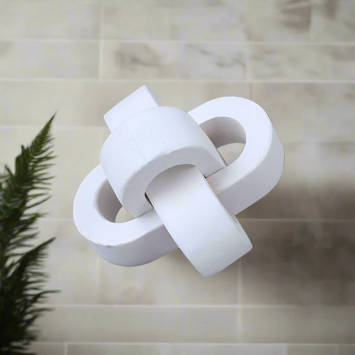 Modern Decorative White Wooden Knot Ornament