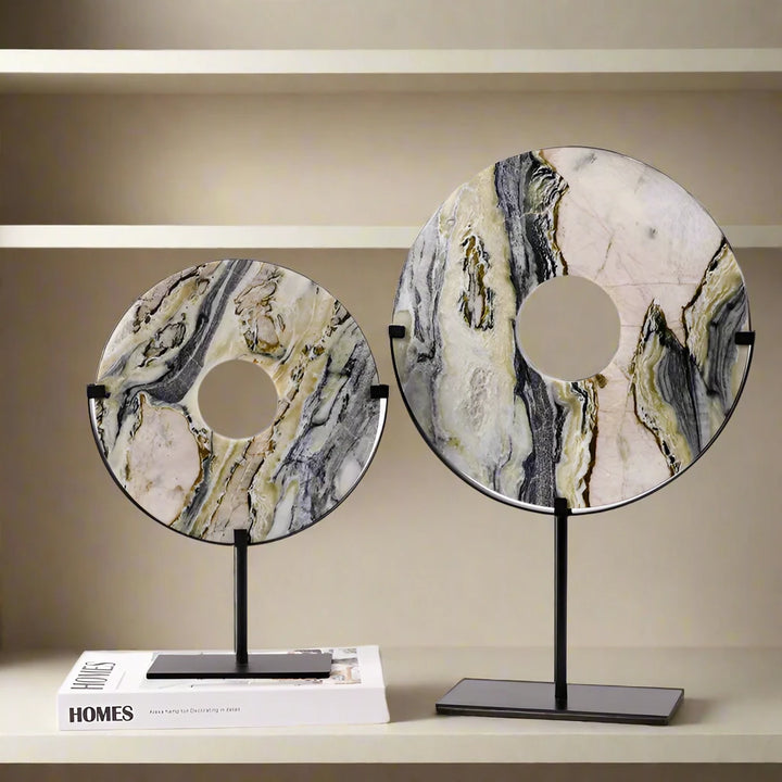 Luxury Veined Marble Disc on Stand Ornament