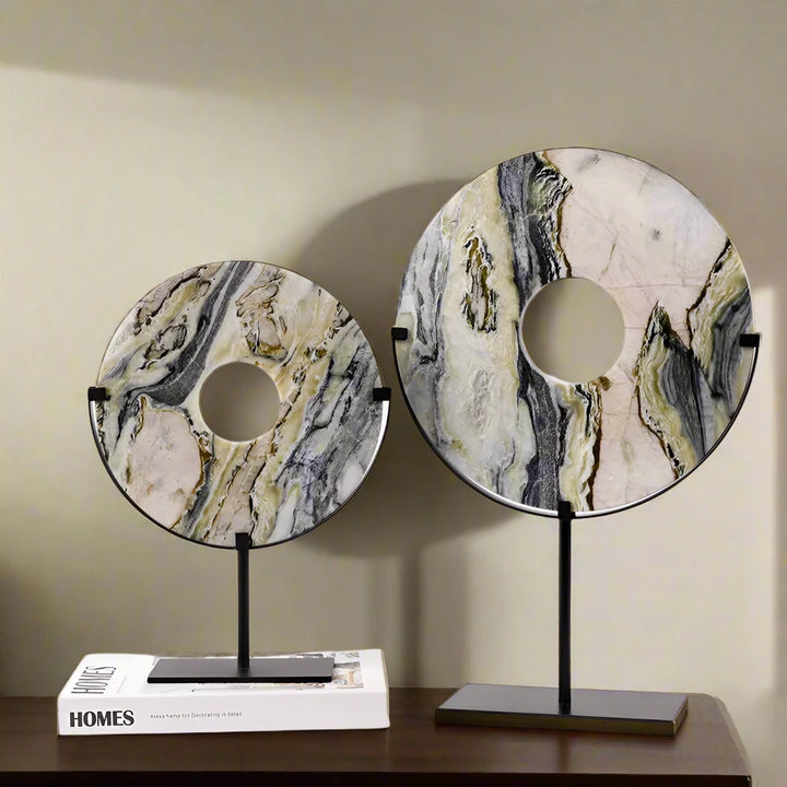 Luxury Veined Marble Disc on Stand Ornament