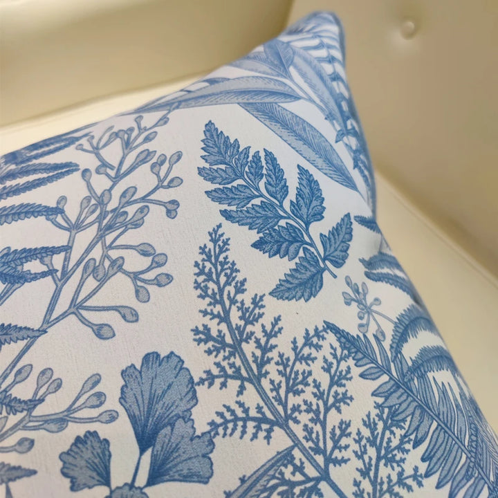 Luxury Home Decor White and Blue Chinoiserie Floral Cushion Cover