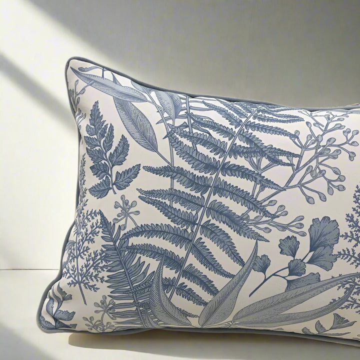 Luxury Home Decor White and Blue Chinoiserie Floral Cushion Cover