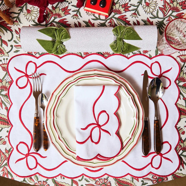 Set of 8 Hand Embroidered Red Ribbon Scallop Edge Placemats & Matching Napkins