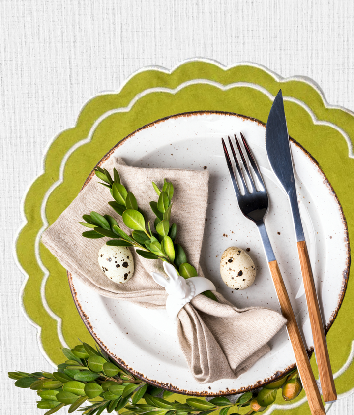 size guide set of 4 Green Scallop Edge Embroidered Placemats